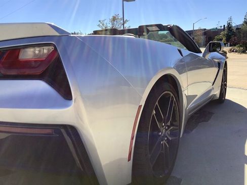 Used 2016 Chevrolet Corvette Stingray image 14