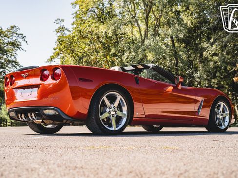 Used 2006 Chevrolet Corvette 3LT Convertible w/ Preferred Equipment Group image 35