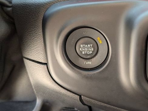 Used 2020 Jeep Gladiator Rubicon AWD/4WD image 28