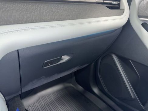 New 2026 Ford Explorer Platinum w/ LUX Leather Package image 30