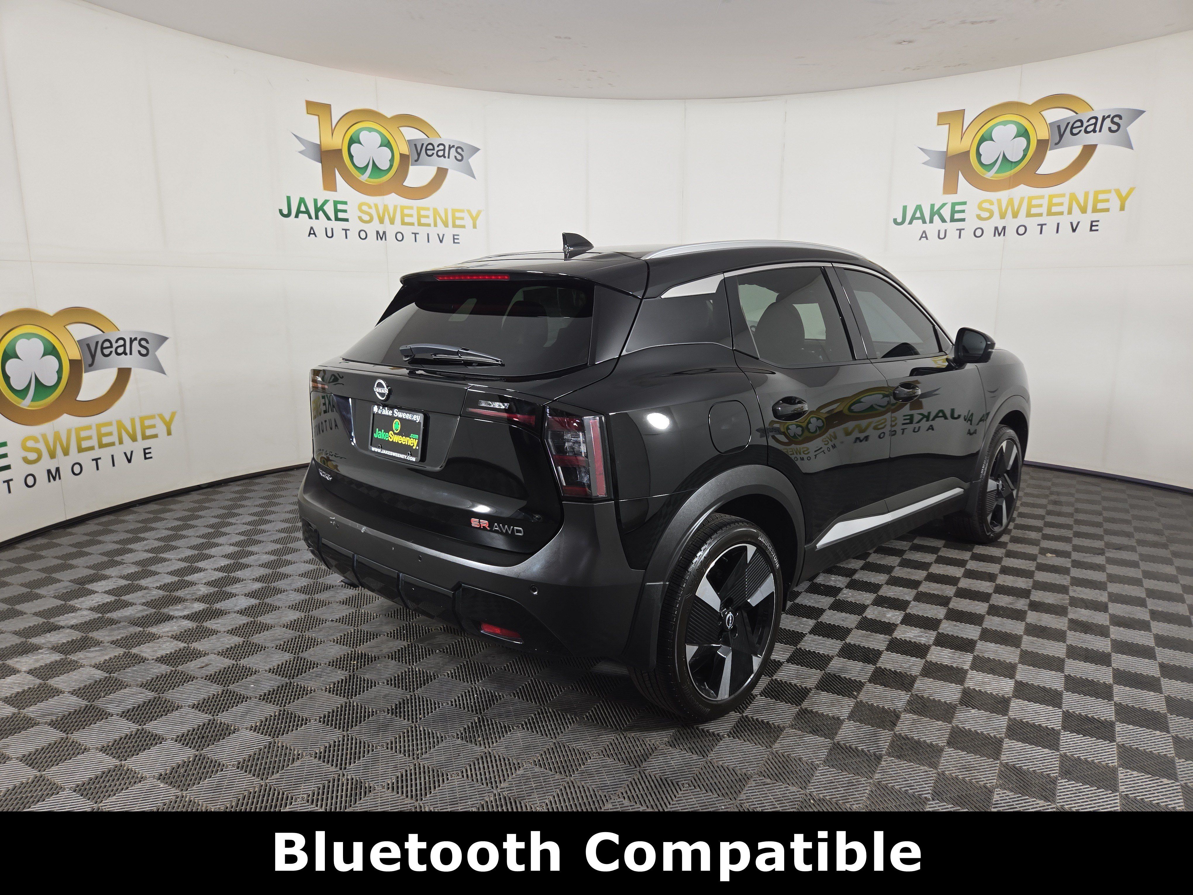 Used 2025 Nissan Kicks SR AWD/4WD image 9