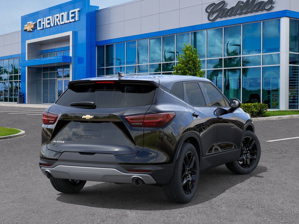 New 2026 Chevrolet Blazer LT FWD image 5