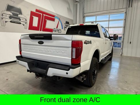 Used 2022 Ford F250 Lariat w/ Black Appearance Pkg image 3