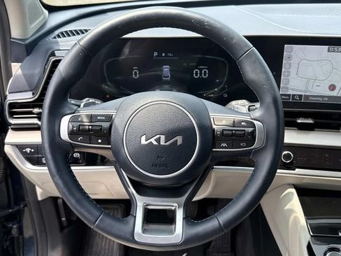 Used 2023 Kia Sportage EX AWD/4WD image 18