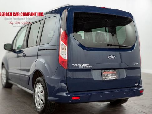 Used 2017 Ford Transit Connect XLT image 6