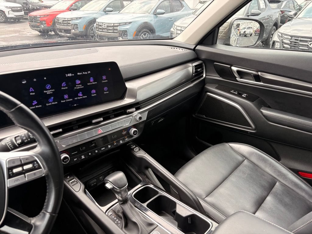 Used 2025 Kia Telluride S FWD image 21