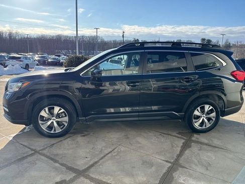 Used 2022 Subaru Ascent Premium w/ Convenience Package image 5