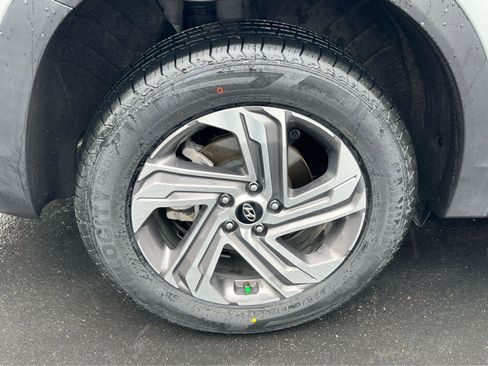 Certified 2023 Hyundai Santa Fe SEL w/ Premium Package AWD/4WD image 15