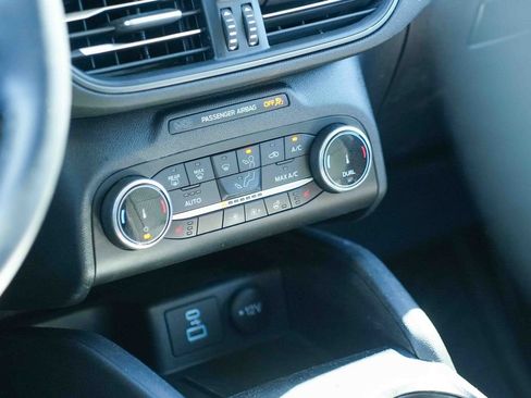 Used 2023 Ford Escape Active AWD/4WD image 26