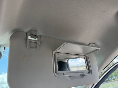Certified 2025 Ford Escape Active AWD/4WD image 36