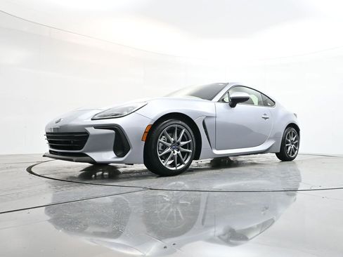 Used 2025 Subaru BRZ Premium image 25