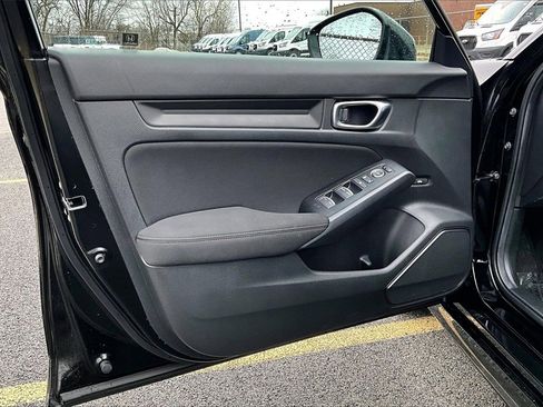 Used 2025 Honda Civic Sport image 21