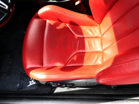 Used 2015 BMW M4 2dr Cpe image 17