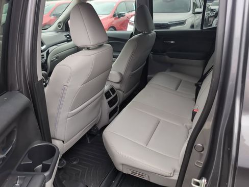Used 2019 Honda Ridgeline RTL-E image 13