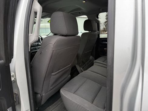 Used 2019 GMC Sierra 2500 SLE image 19