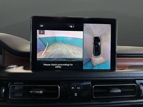 Used 2020 Lincoln Aviator Reserve w/ Equipment Group 202A image 11
