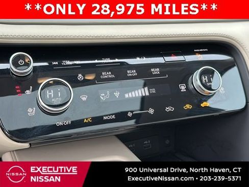 Used 2024 INFINITI QX60 Sensory image 18