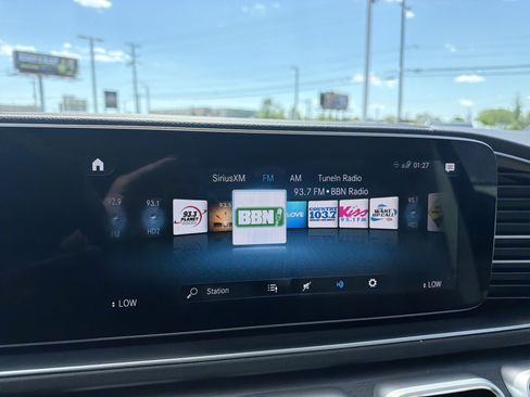 Certified 2023 Mercedes-Benz GLS 450 4MATIC image 24