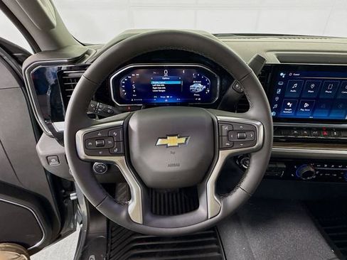 New 2026 Chevrolet Silverado 1500 LT AWD/4WD image 13