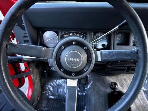 Used 1989 Jeep Wrangler Laredo image 16