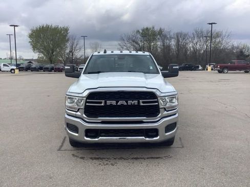 Used 2024 RAM 3500 Tradesman w/ Chrome Appearance Group image 2