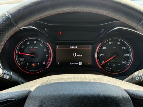 Used 2022 Chevrolet TrailBlazer RS w/ Technology Package AWD/4WD image 18