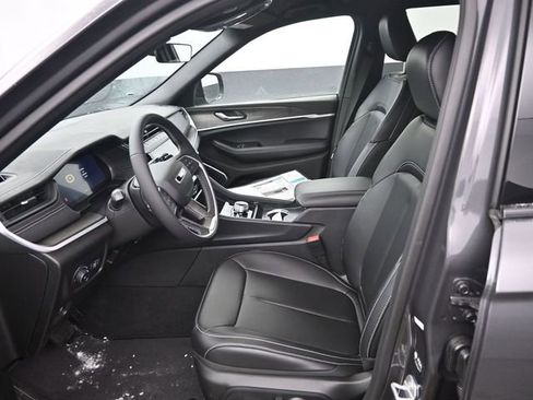 New 2026 Jeep Grand Cherokee Limited image 10