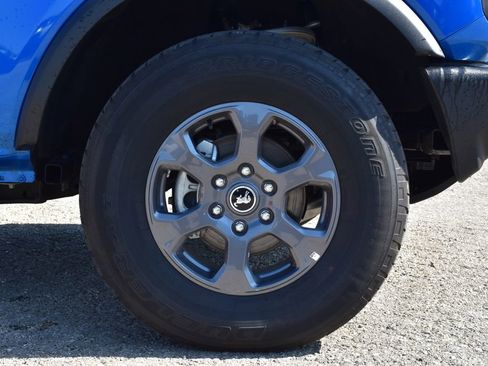 Certified 2025 Ford Bronco Big Bend image 4