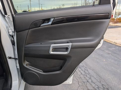 Used 2014 Chevrolet Captiva Sport LTZ image 18