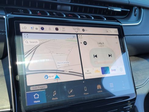 New 2025 Jeep Grand Cherokee Overland image 18