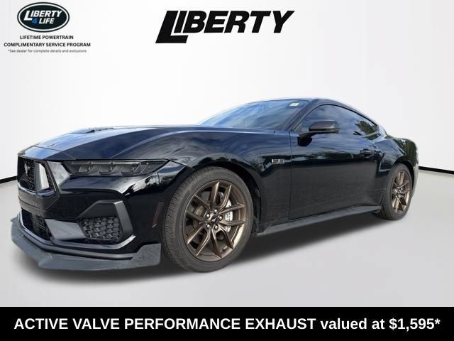 Used 2026 Ford Mustang GT Premium RWD image 3