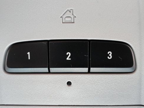 Used 2019 GMC Acadia SLT FWD image 39