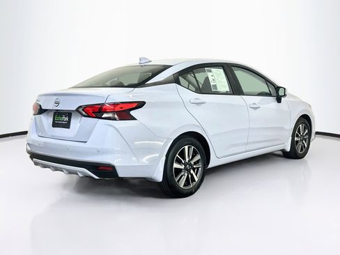 Used 2025 Nissan Versa SV w/ Trunk Package FWD image 9
