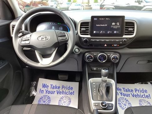 New 2026 Hyundai Venue SEL FWD image 29