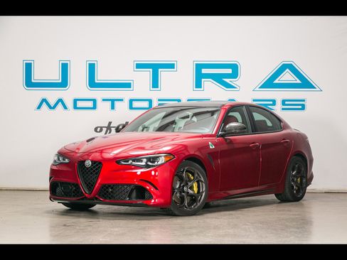 Used 2024 Alfa Romeo Giulia Quadrifoglio image 1