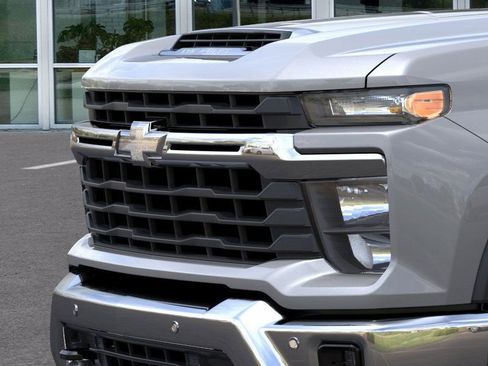 New 2026 Chevrolet Silverado 2500 LT image 13