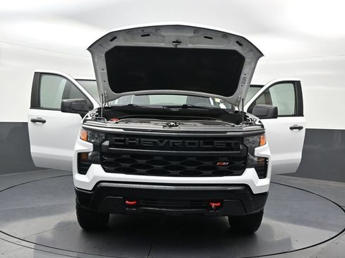 Used 2024 Chevrolet Silverado 1500 Custom Trail Boss AWD/4WD image 36