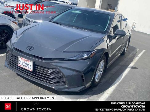 Certified 2025 Toyota Camry LE FWD image 1