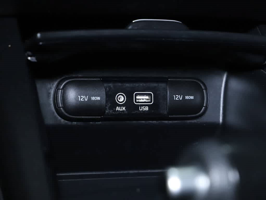 Used 2017 Kia Sorento FWD image 25