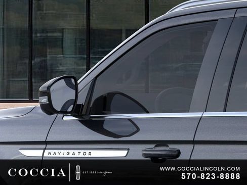New 2026 Lincoln Navigator Premiere AWD/4WD image 20
