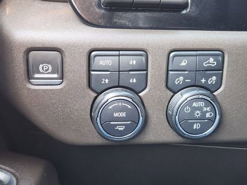 Used 2024 Chevrolet Silverado 1500 LTZ w/ Technology Package image 22