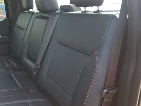 Used 2023 Ford F250 Lariat w/ Lariat Ultimate Package AWD/4WD image 27