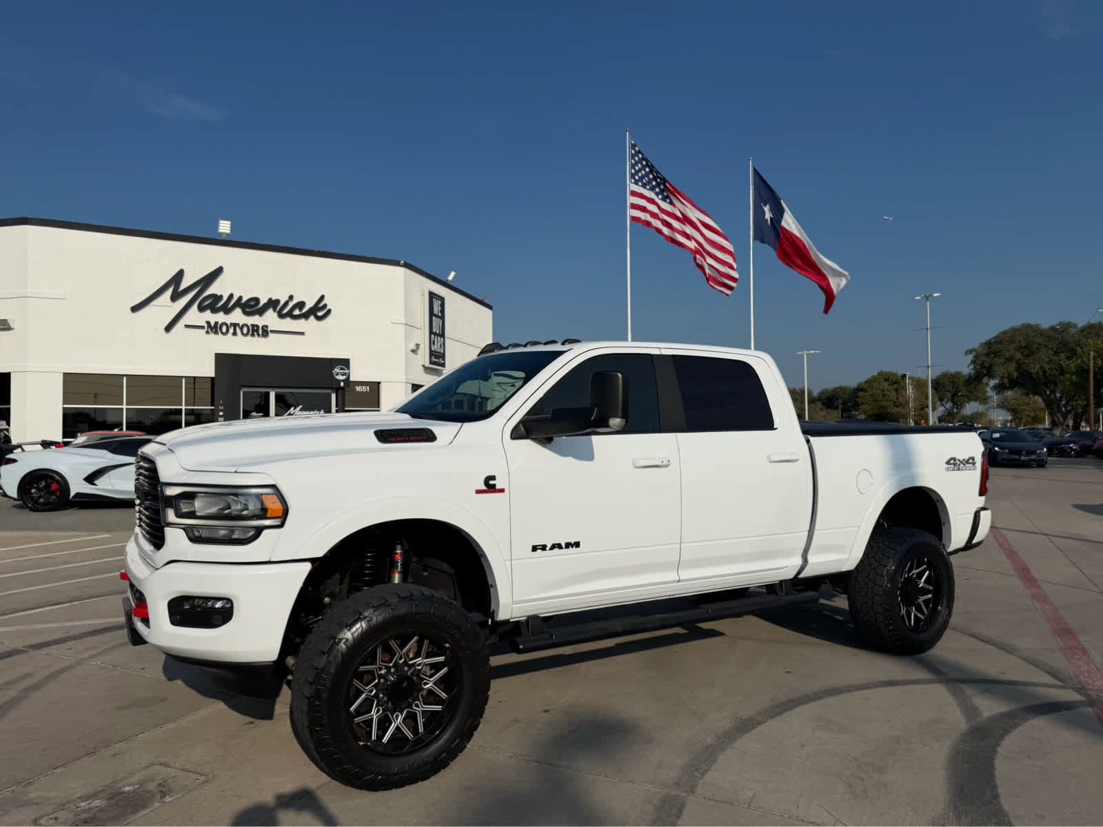 Used 2022 RAM 2500 Laramie w/ Night Edition AWD/4WD image 1