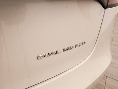 Used 2021 Tesla Model 3 Long Range AWD/4WD image 29