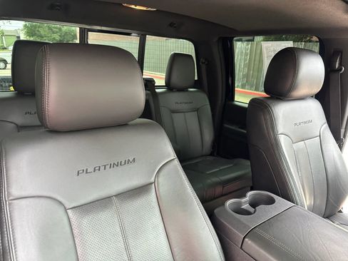 Used 2013 Ford F250 Platinum w/ FX4 Off Road Pkg AWD/4WD image 33