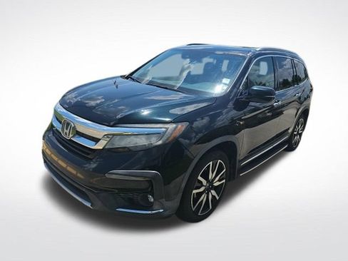 Used 2019 Honda Pilot Touring image 3