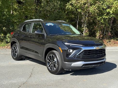 Certified 2024 Chevrolet TrailBlazer LT image 3