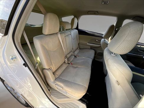Used 2013 Toyota Prius V Three FWD image 24