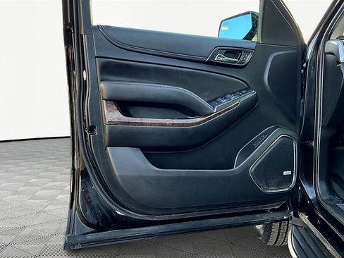 Used 2019 Chevrolet Tahoe LT image 22