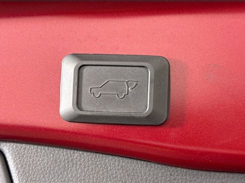 Certified 2021 Toyota RAV4 Limited AWD/4WD image 32